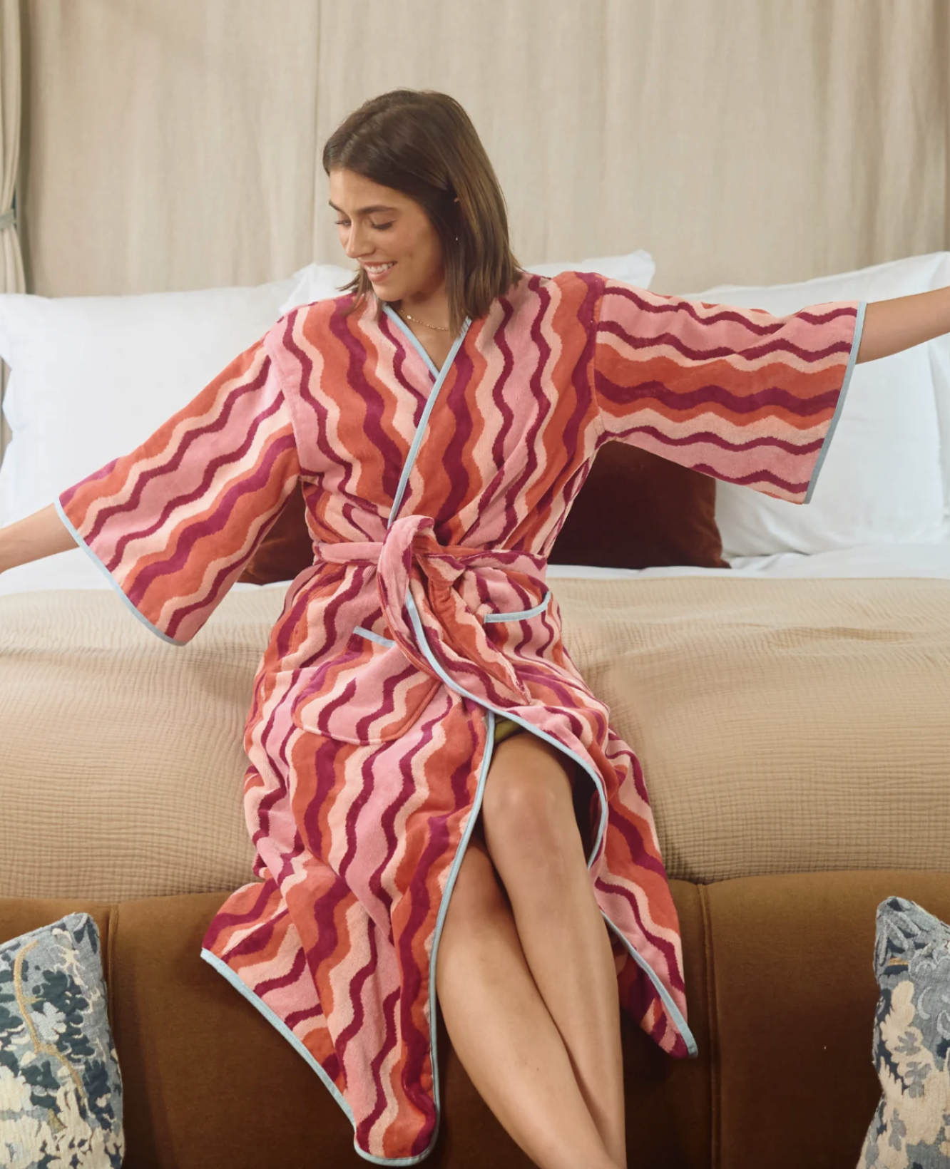 Women's Bell Sleeve Robe in Cosmo Squiggle