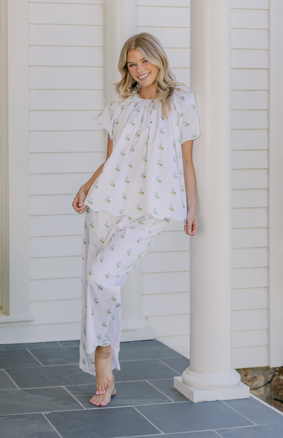 Vandy Scalloped Short Sleeve Pajamas