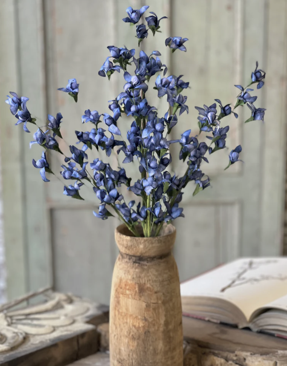 Blue Saratoga Florets Bush