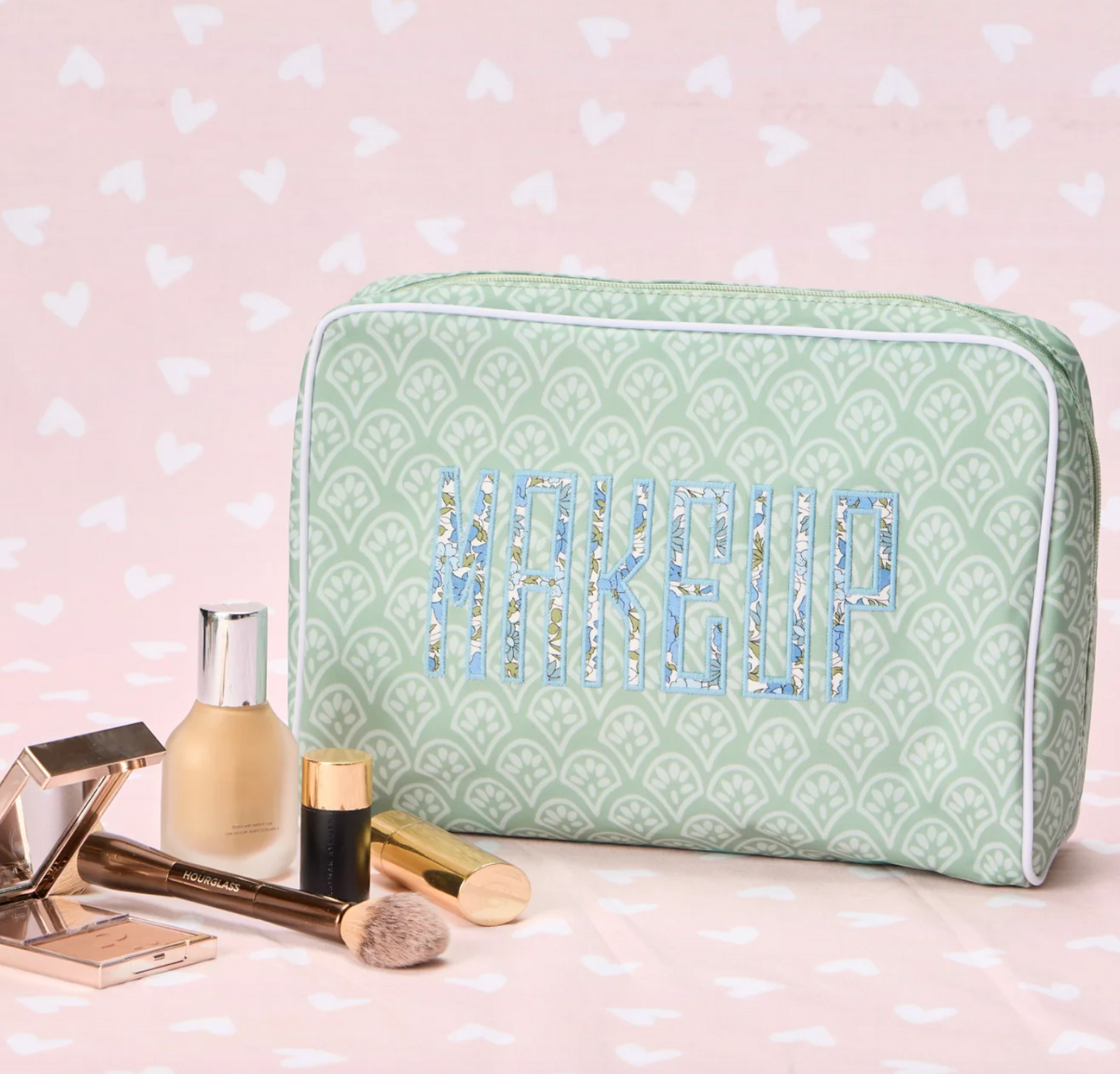 Weezie Large Toiletry Bag