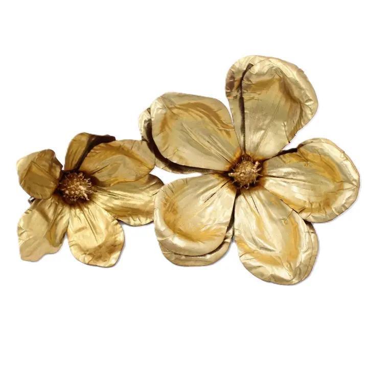 3" Gold Magnolia Clip